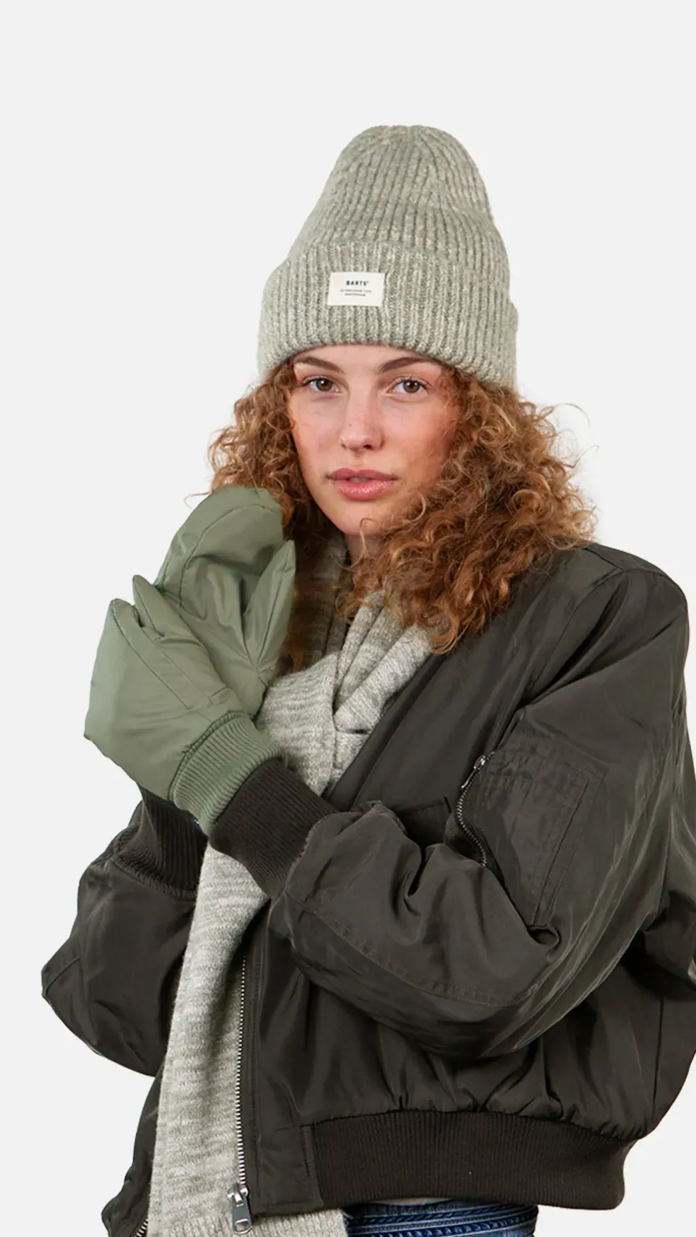 Alyssie Mitts