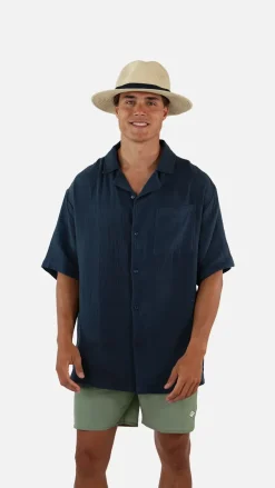 Aveloz Hat