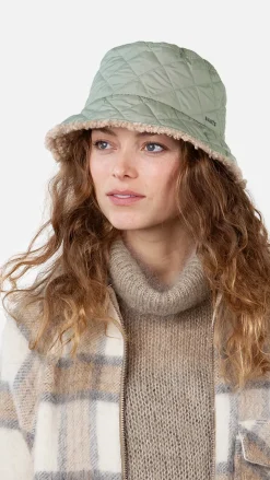 Erola Buckethat