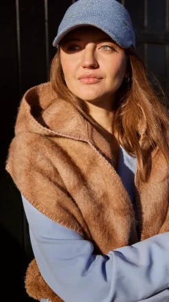 Halberra Scarf