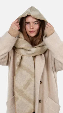 Halberra Scarf