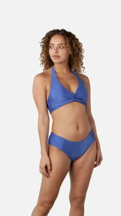 Isla Cross Halter