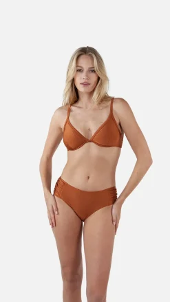 Isla Wire Triangle