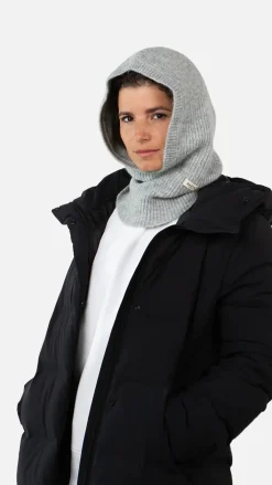 Karesa Hood