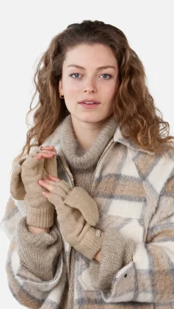 Kirinda Bumgloves