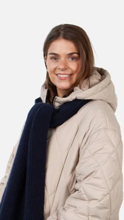 Kirinda Scarf