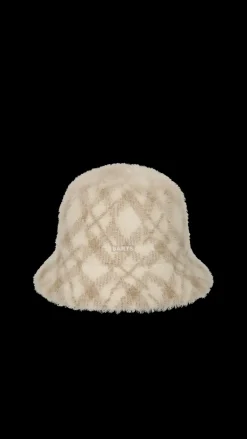 Lylja Hat