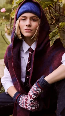 Nakarah Mitts