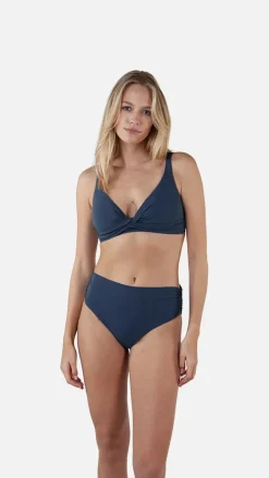 Solid Multifit Top