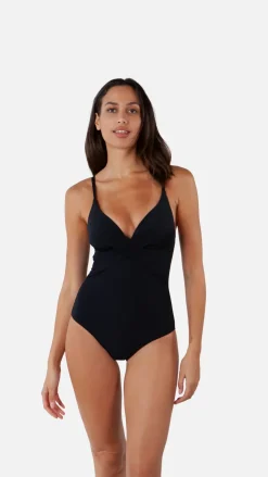 Solid Shaping One Piece