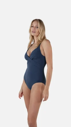 Solid Shaping One Piece