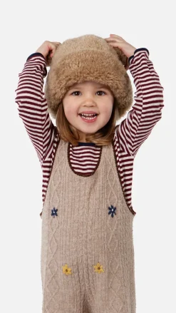 Ugasu Hat