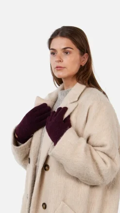 Witzia Gloves