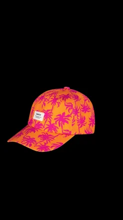 Womby Cap