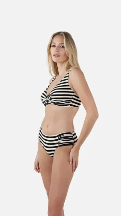 Yadbor Mid Waist Briefs